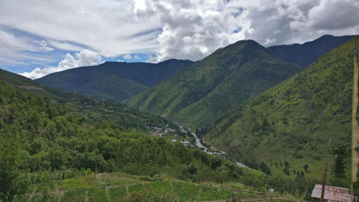 Отель The Postcard Dewa, Thimphu, Bhutan Экстерьер фото